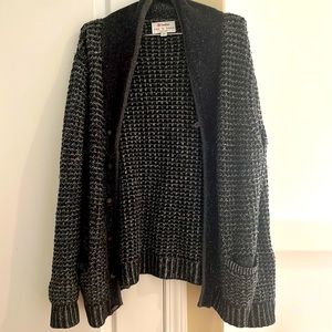 Rag & Bone MEN’S brand cardigan knit sweater! Pairs well with jeans or anything!